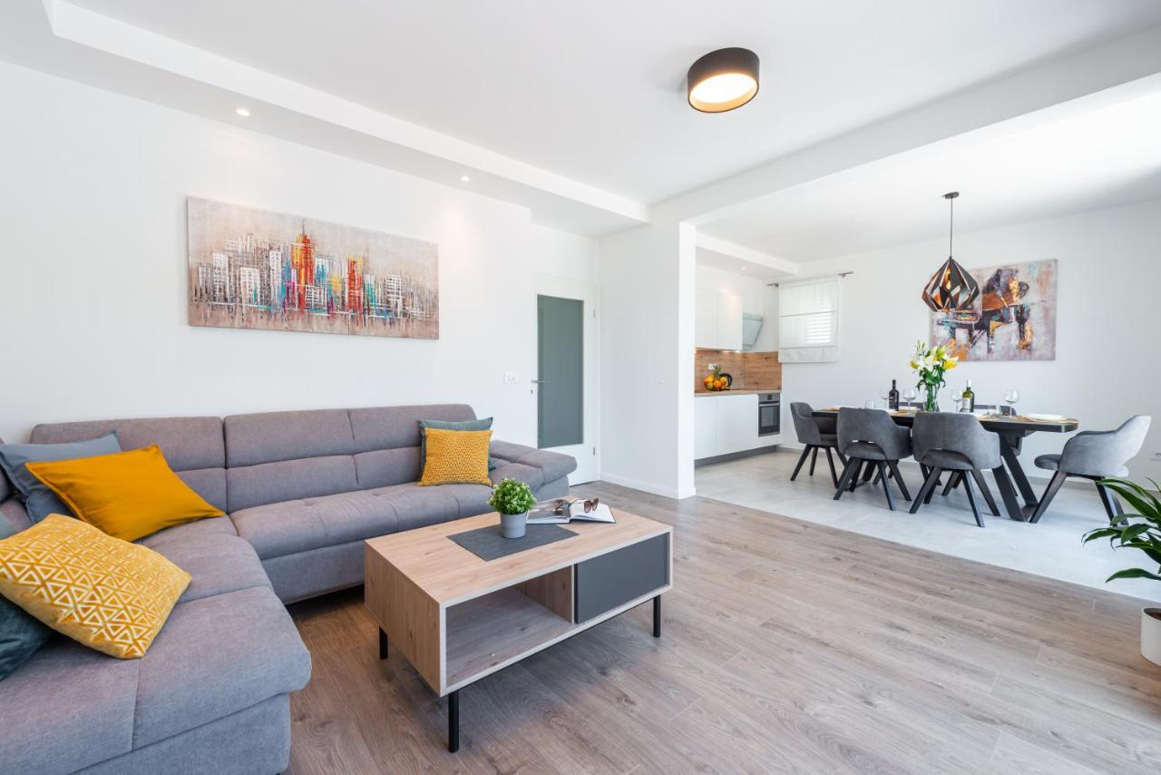 Apartman Amazing Sea View Petra & Paula Slano